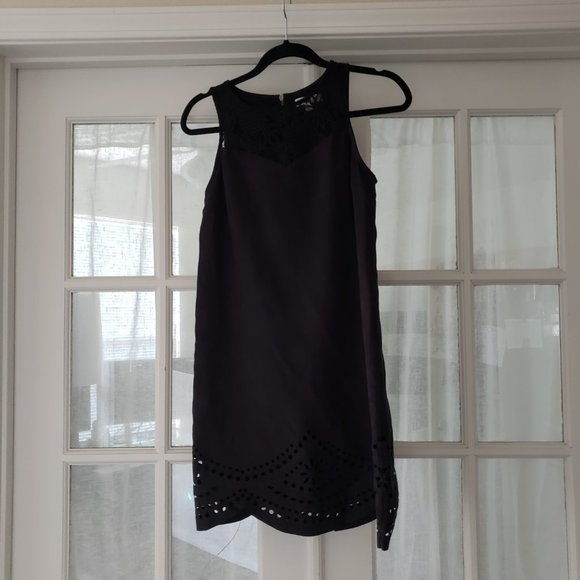CUTE!!! Black Mini Dress with Eyelet Hemline - Picture 6 of 7